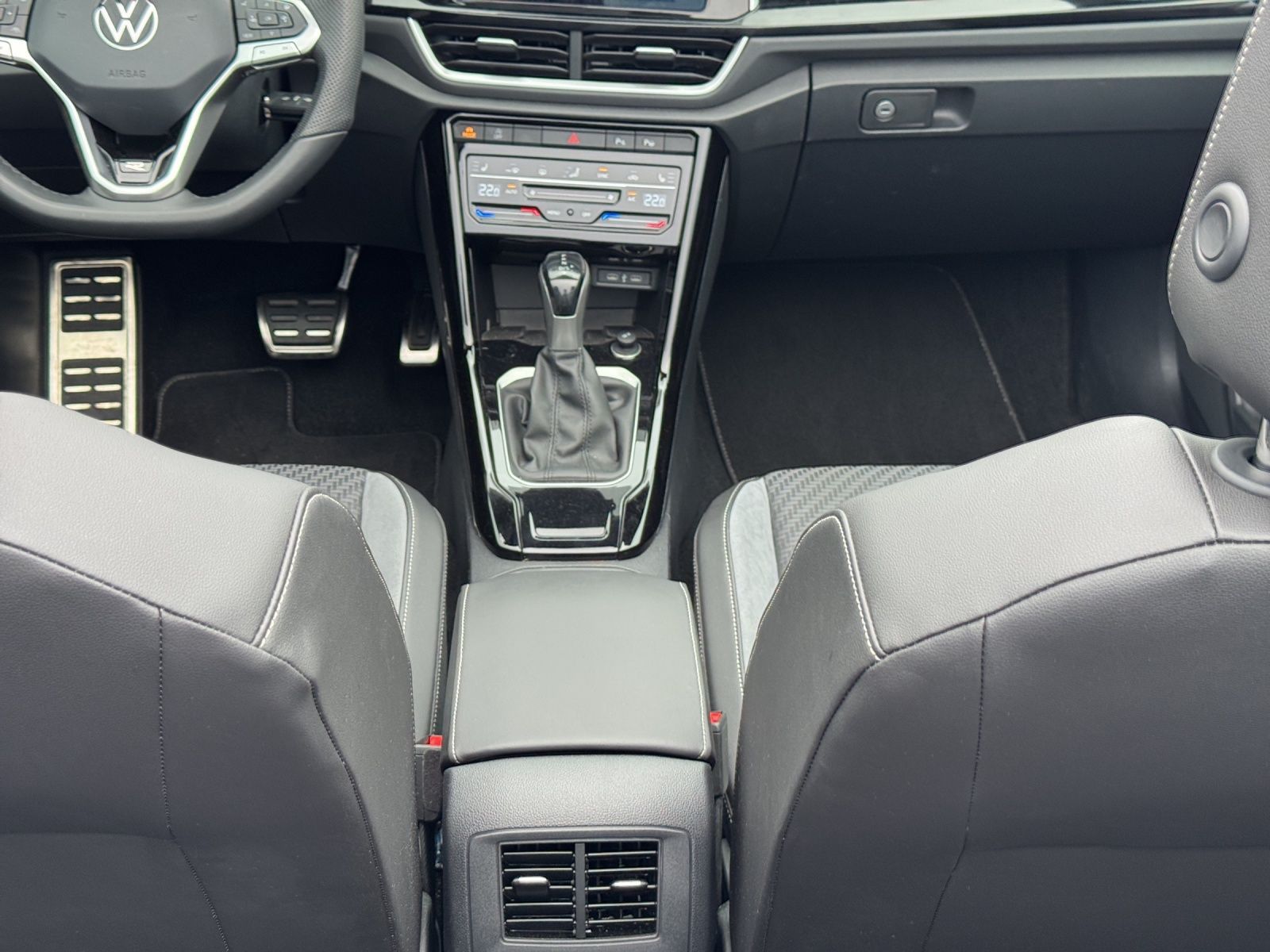 Volkswagen T-Roc - Bild 9
