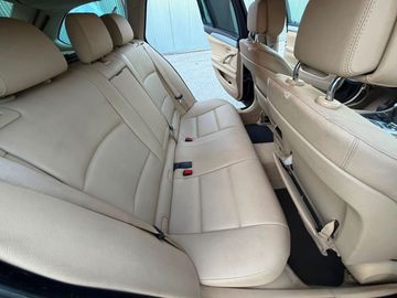 BMW 520 - 11