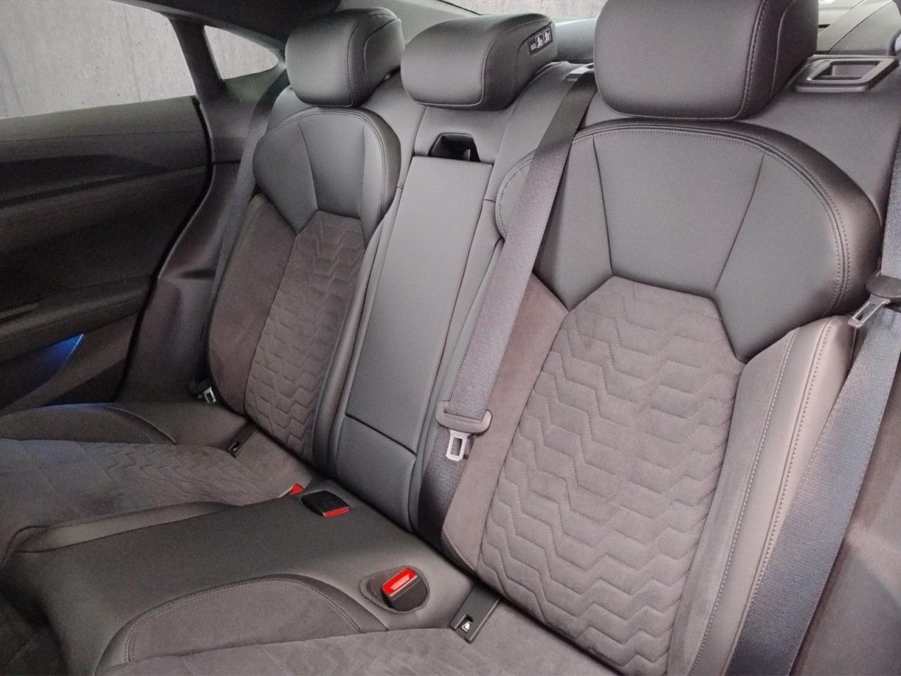 RS e-tron GT quattro Klima Navi Rückfahrkamera