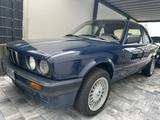 BMW 318i BAUR Cabrio - gebrauchte BMW 318 aus dem Jahr 1988