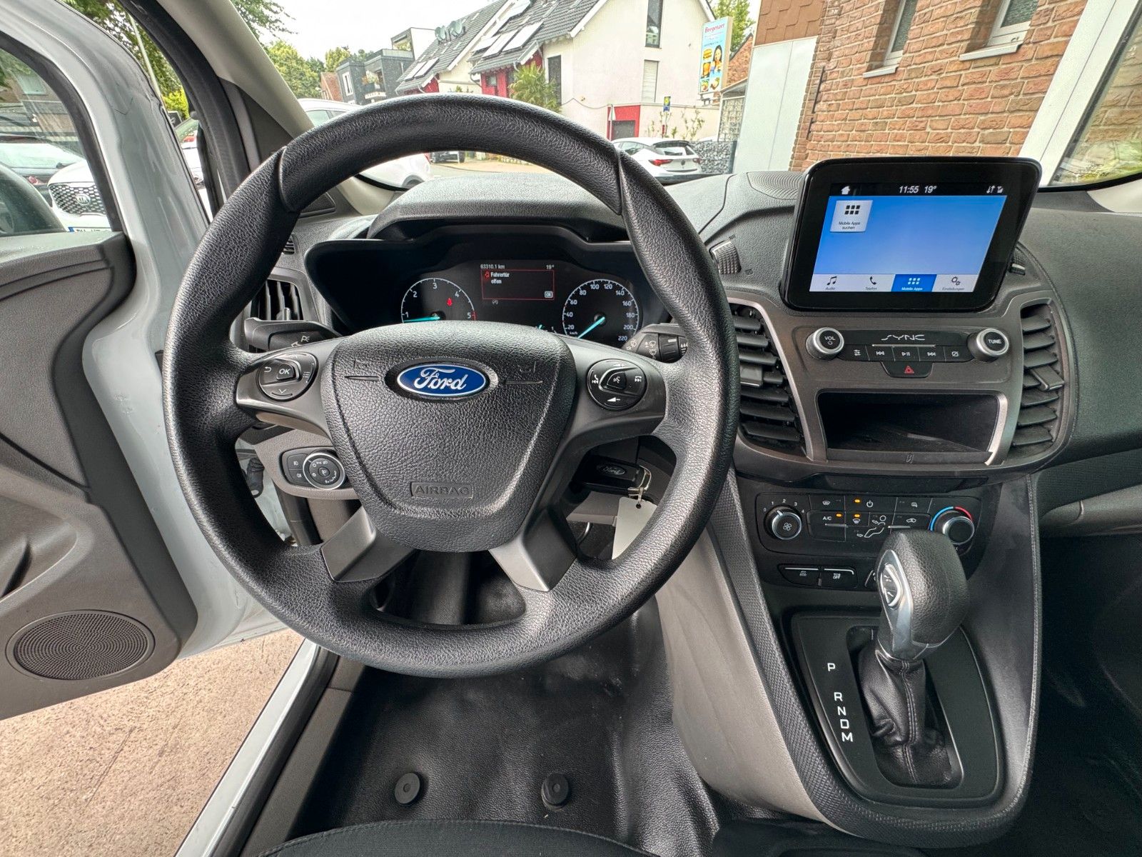 Fahrzeugabbildung Ford Transit Connect Kasten lang Autom. AppConect/1.H