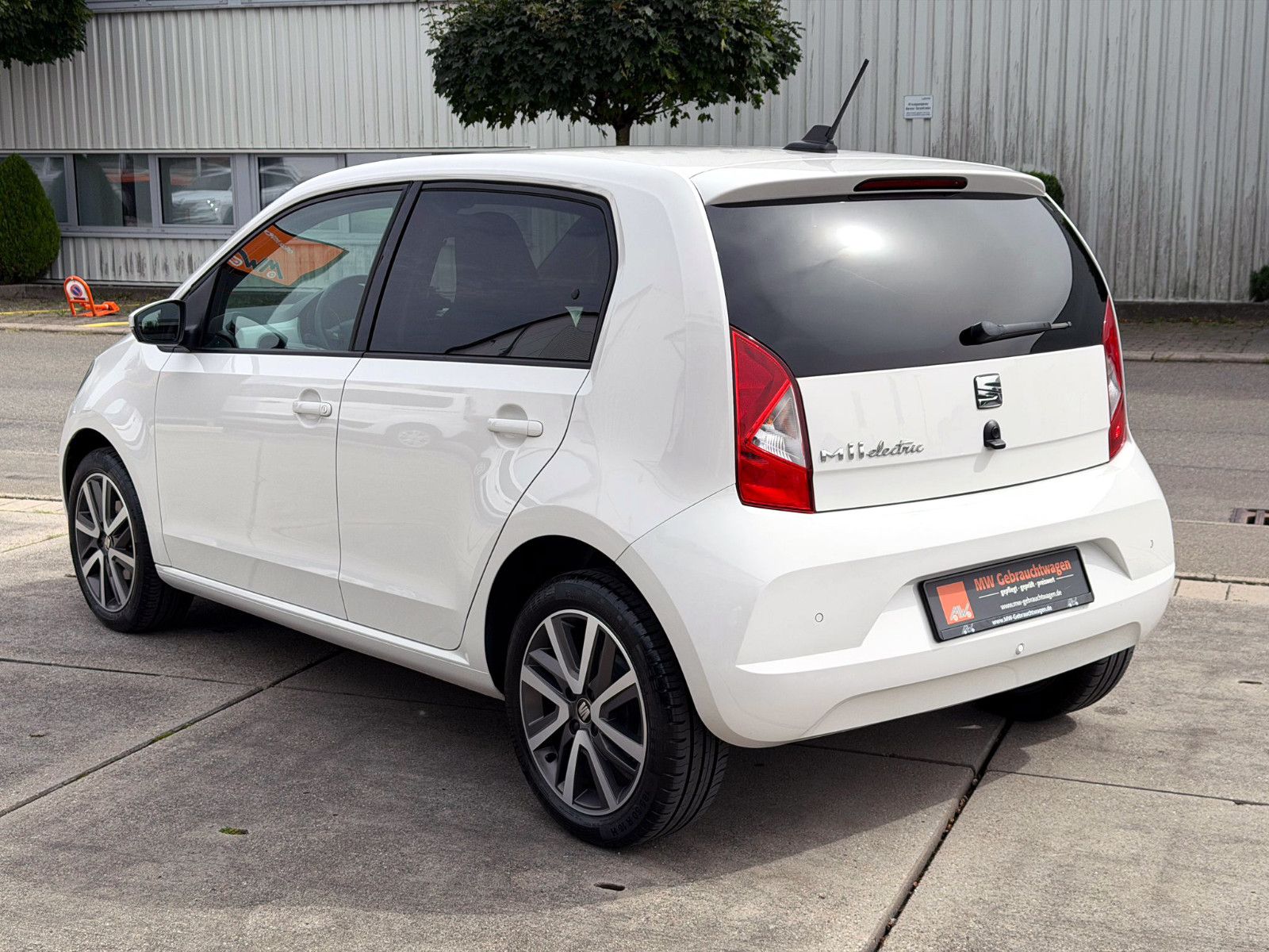 Fahrzeugabbildung SEAT Mii Electric Plus PDC KLIMATRONIC SHZ CCS BT