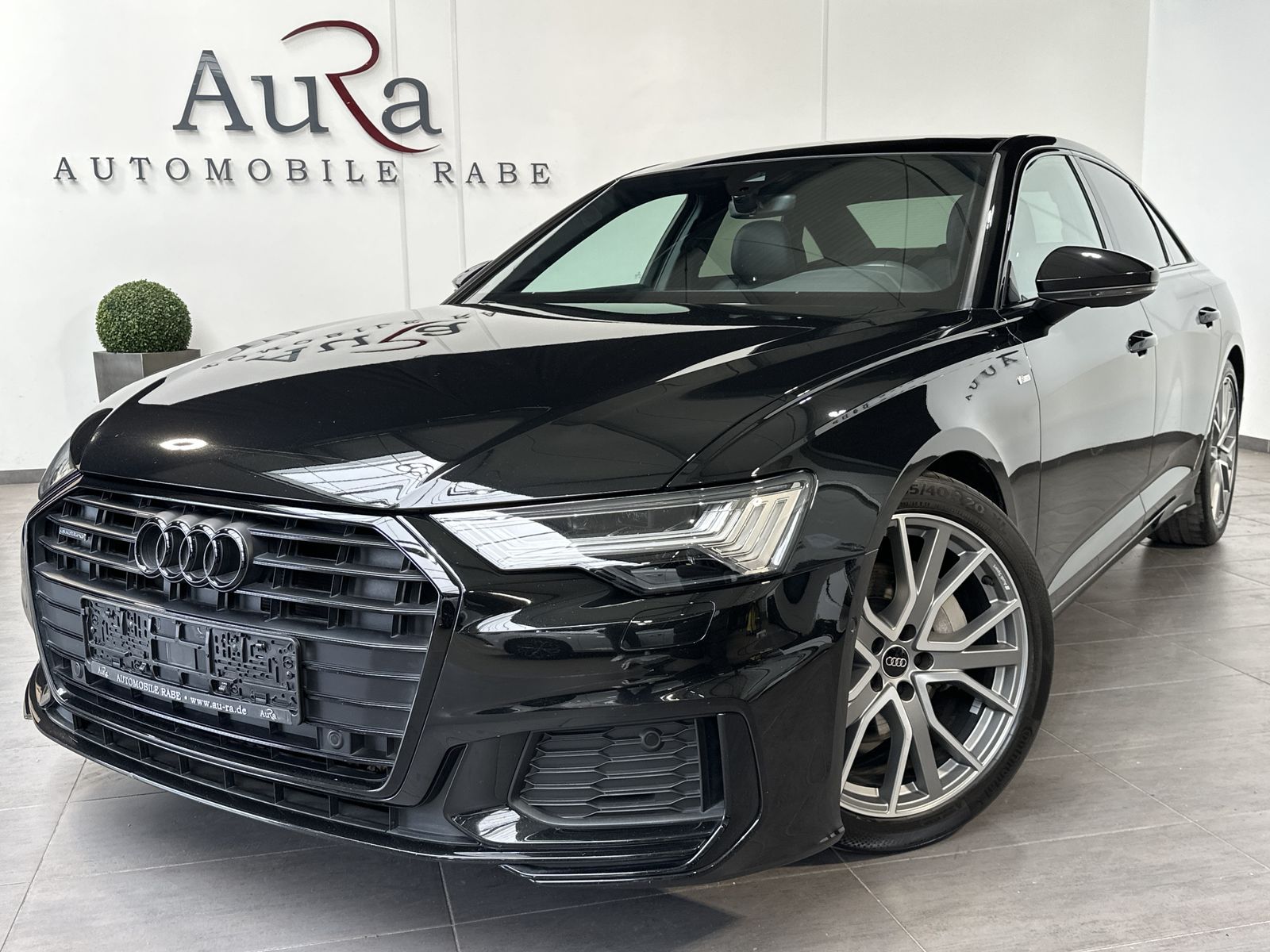 Fahrzeugabbildung Audi A6 45 TDI Qu S-Line Black NAV+MATRIX+PANO+KAMERA