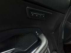 JAGUAR E-Pace 2.0 R-Dynamic SE AWD Werksgarantie