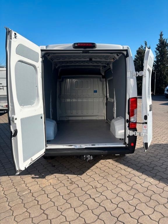 Fahrzeugabbildung Fiat Ducato Maxi35  L2H2 180
