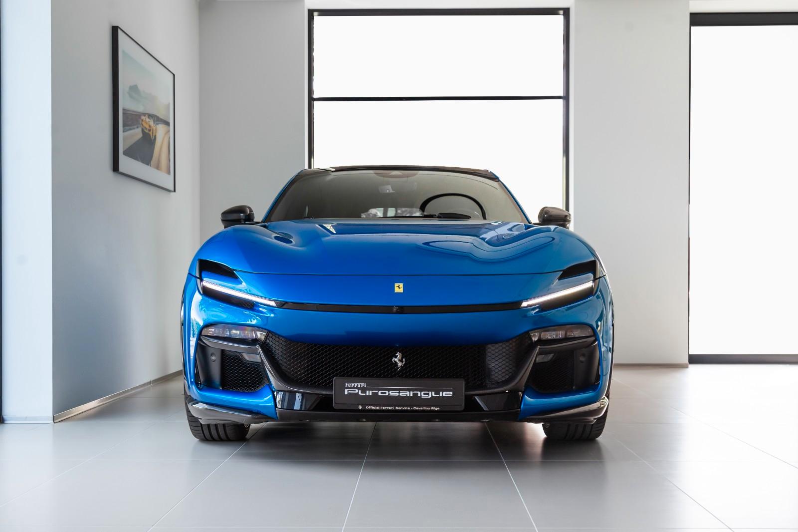 Ferrari Purosangue V12 DCT - Blu Corsa, Visual Carbon