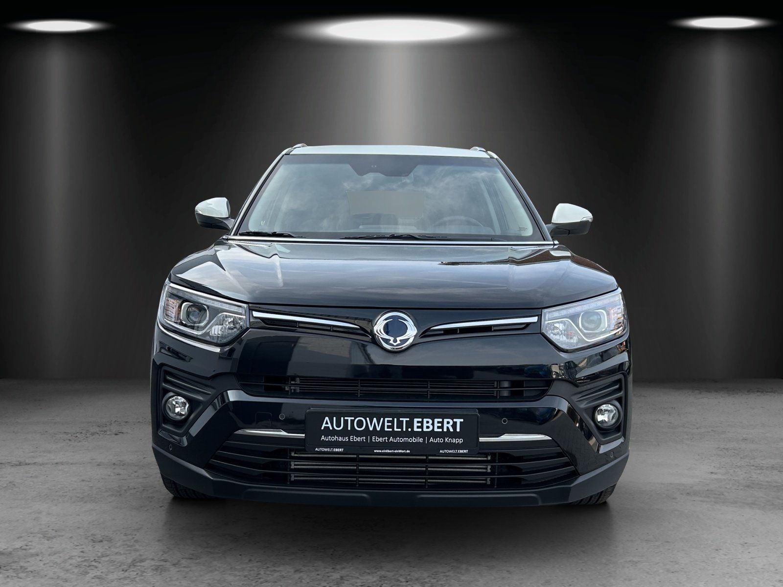 Fahrzeugabbildung Ssangyong Tivoli Fizz 1.5 T-GDI KAMERA/SHZ/NAVI/TEMPOMAT/