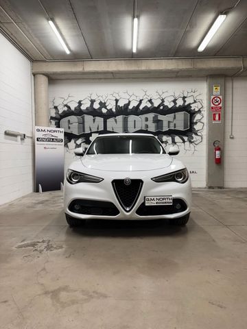 Alfa Romeo Stelvio 2.2 Turbodiesel 210 CV AT8 Q4