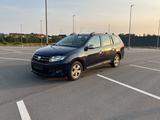 Dacia Logan MCV II Celebration 1. Hand TÜV 04/2027 - Dacia Logan: Celebration