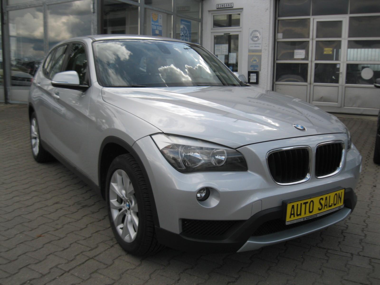 BMW X1 20 i xDrive Sport Line *Automatik+Leder+Navi*