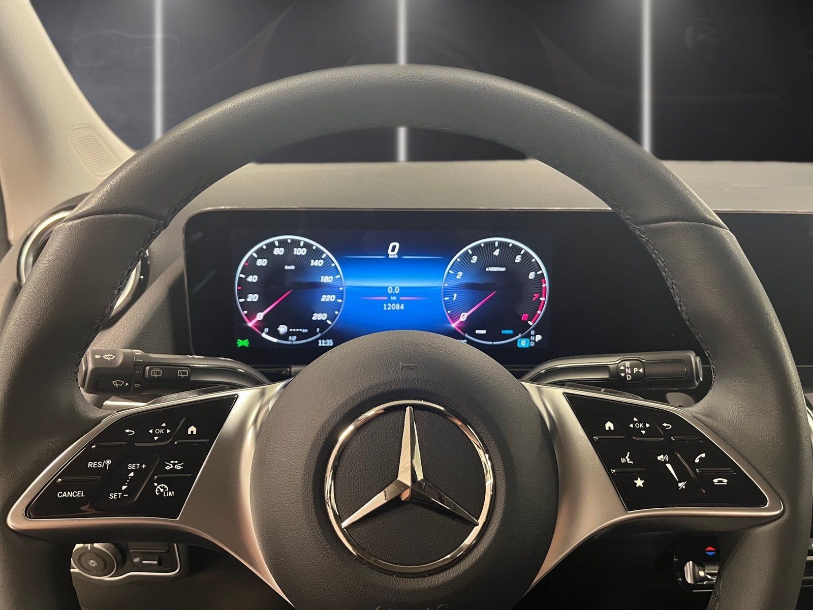 Fahrzeugabbildung Mercedes-Benz GLA 180 Progressive Advanc*Totwinkel*CarPlay*LED