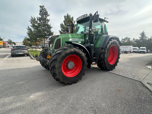 Fendt 820  Vario