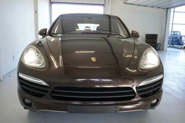 Porsche Cayenne - 7
