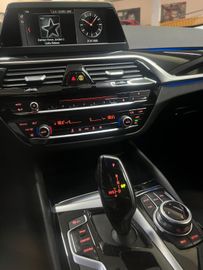 BMW 520 - 12