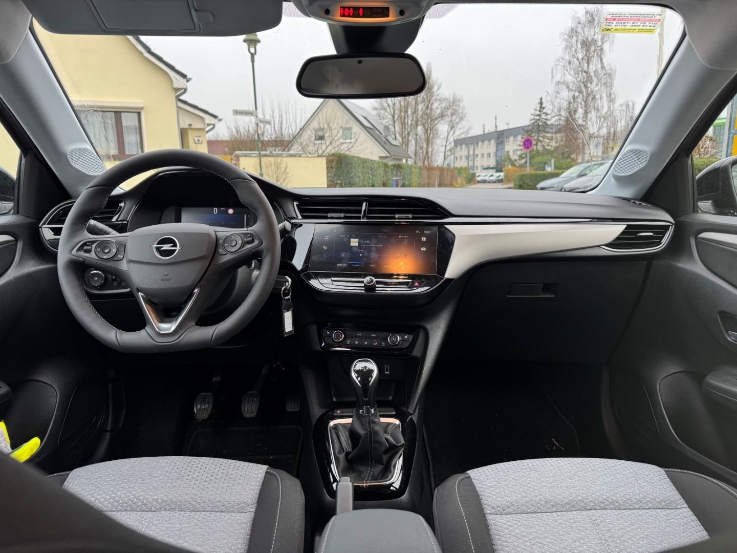 Fahrzeugabbildung Opel Corsa F 1.2 Edition mit SHZ+LHZ+Kamera