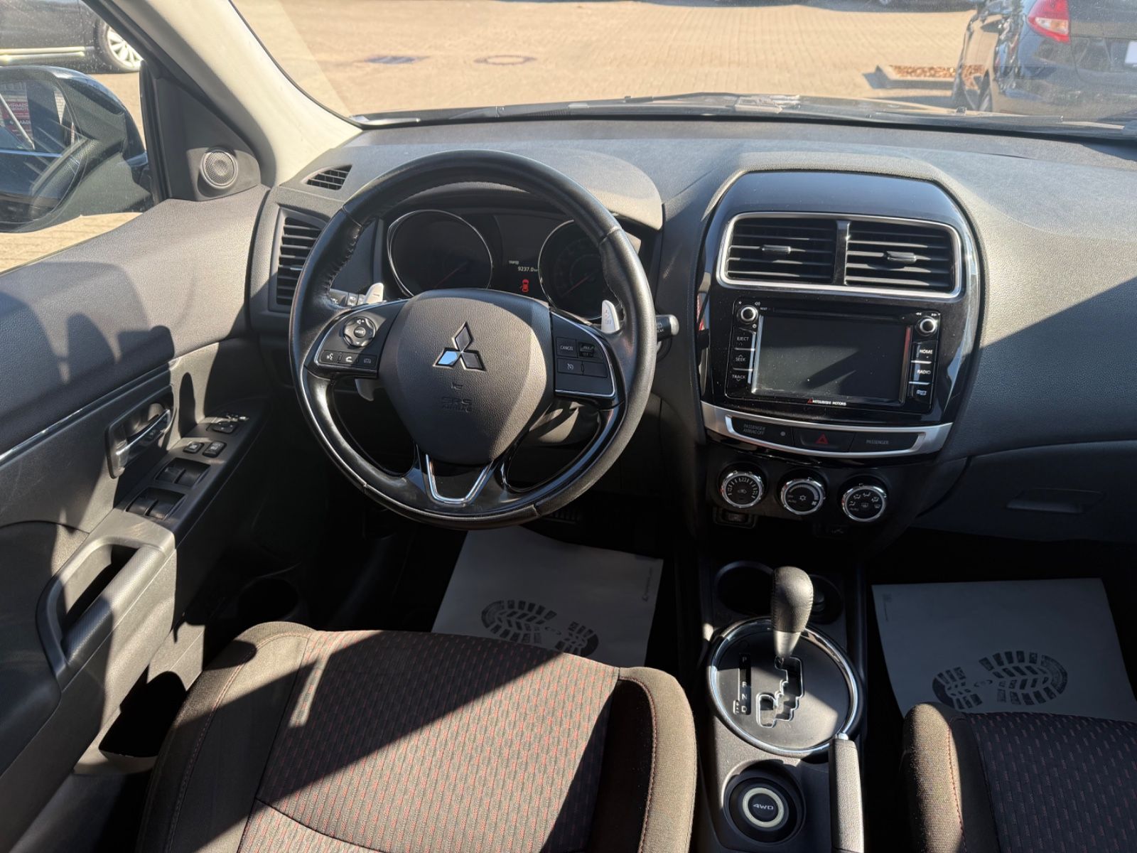 ASX Edition 100+ 4WD*AUT.*150-PS*NAVI*1.HAND*
