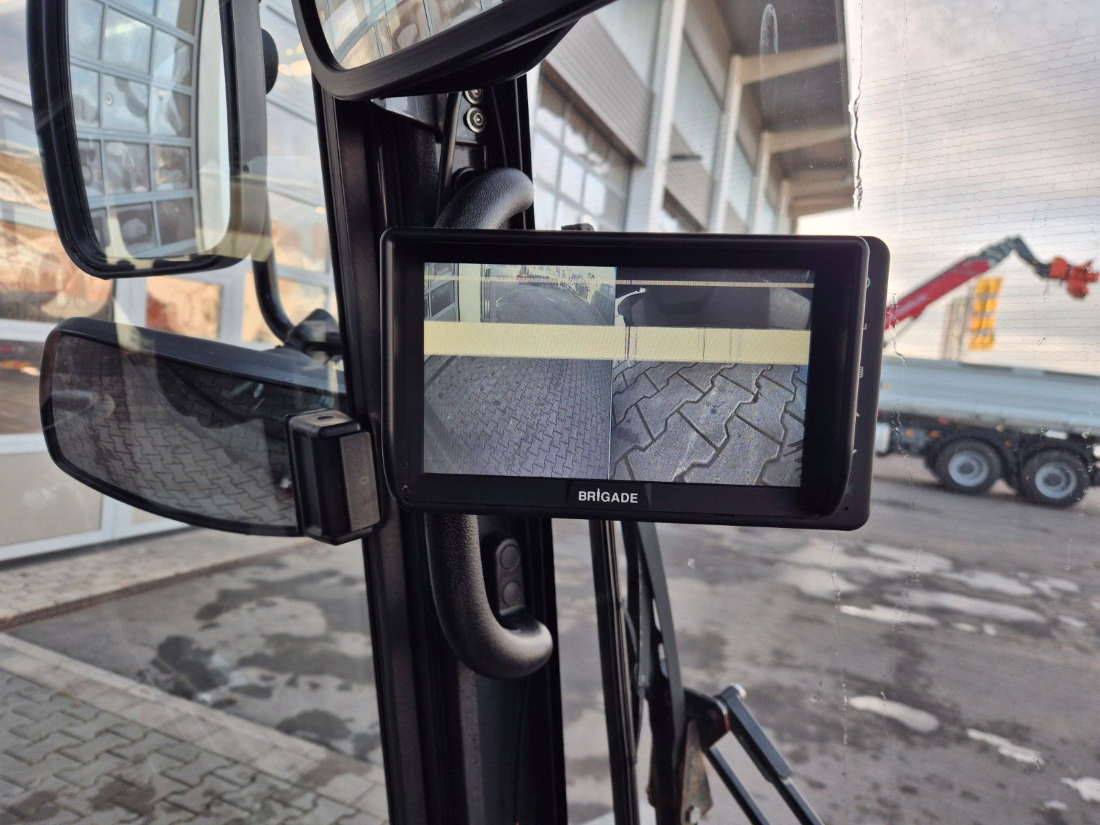 Fahrzeugabbildung Schmidt Swingo Compact 200+ Winterdienst Klima