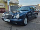 Mercedes-Benz E 200 ELEGANCE Orignal-87TKM Rentnerfahrzeug - gebrauchte Mercedes-Benz E 200 aus dem Jahr 1999
