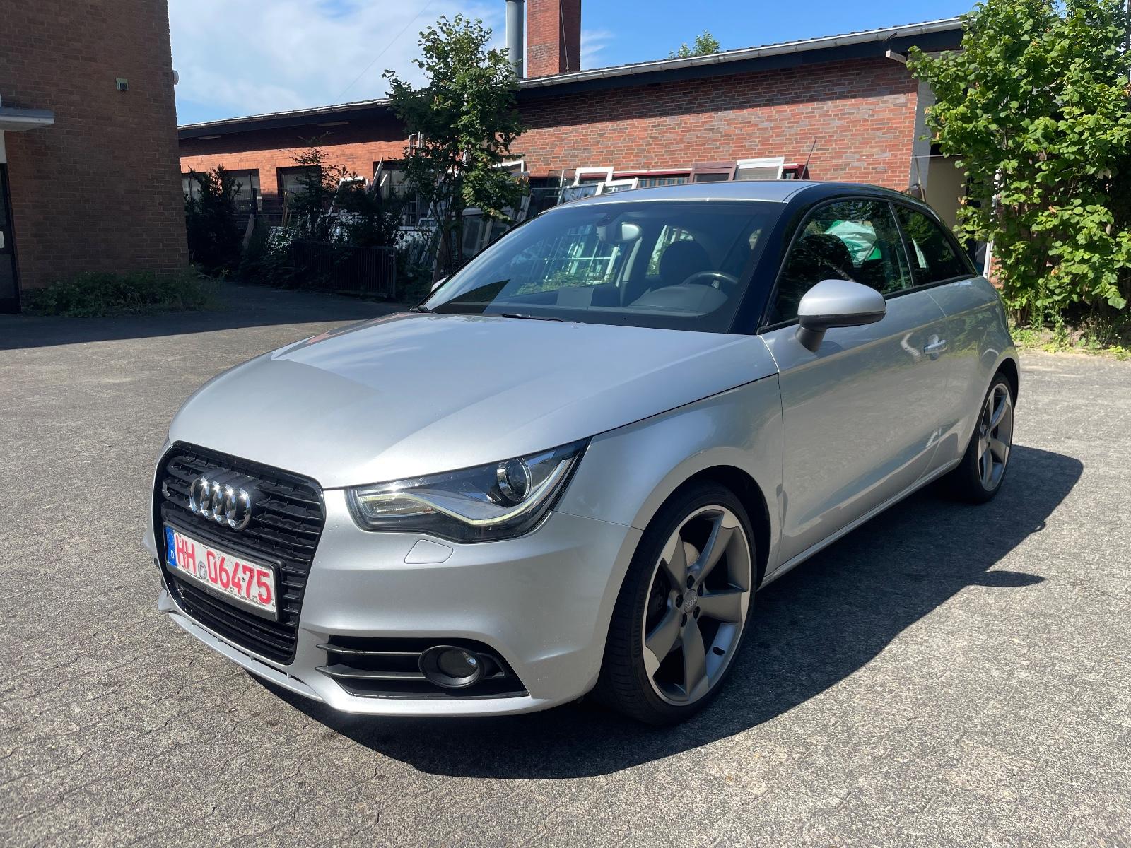 Audi A1 1.6 TDI S line*Xenon*Rotor*PDC*MMI*