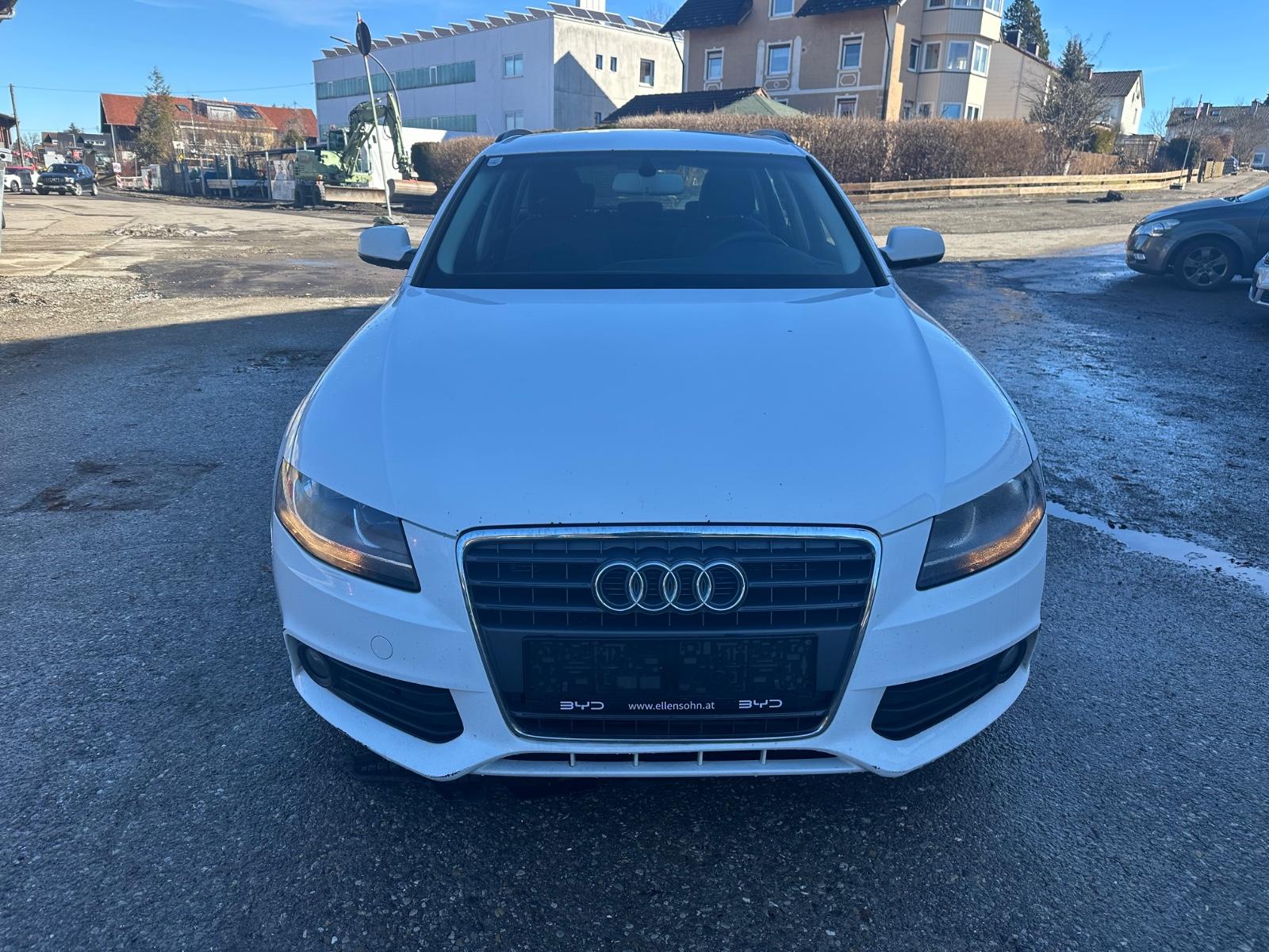 Audi A4 Avant Attraction 2.0 TDI