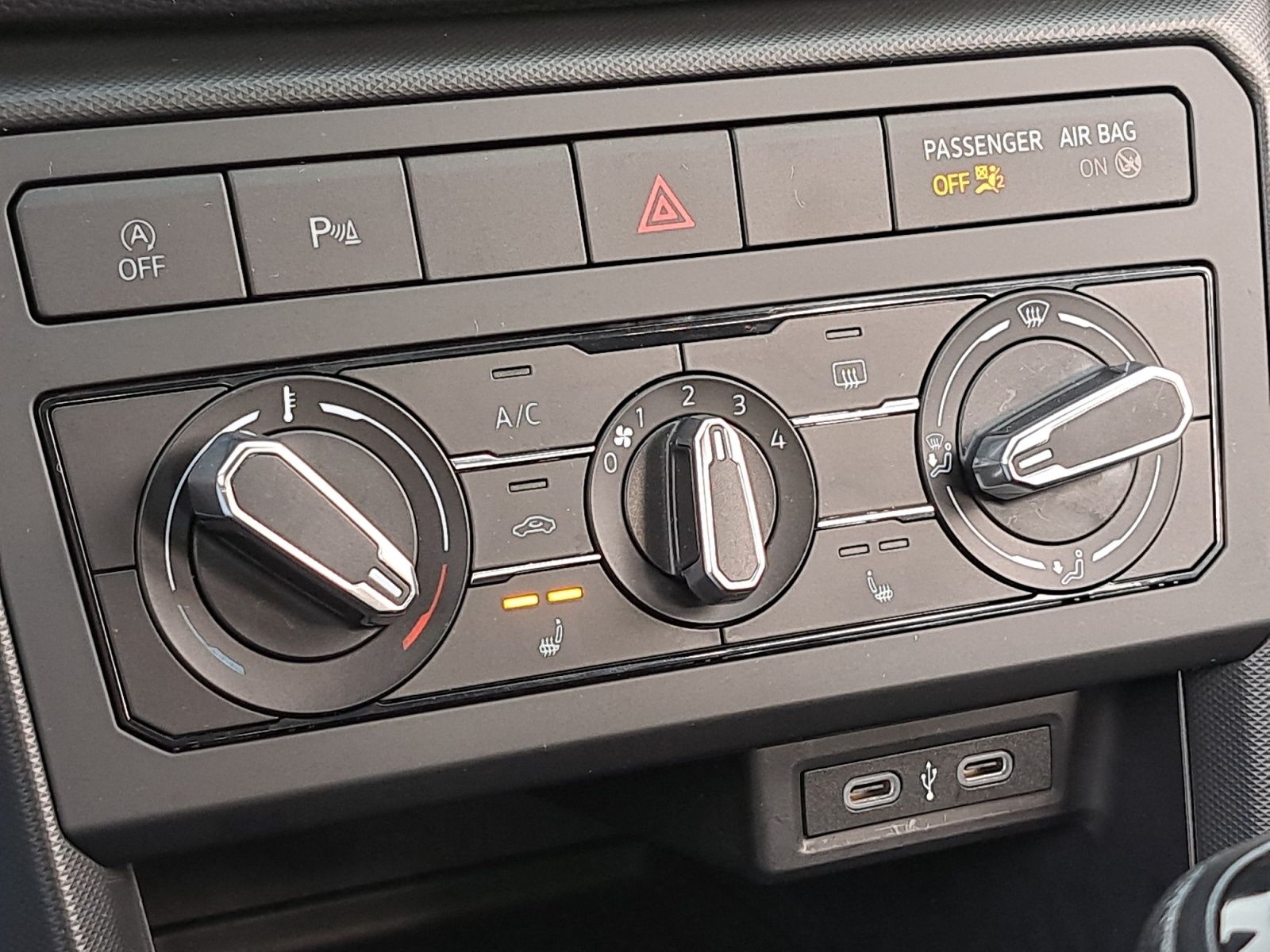 Volkswagen T-Cross - Bild 21