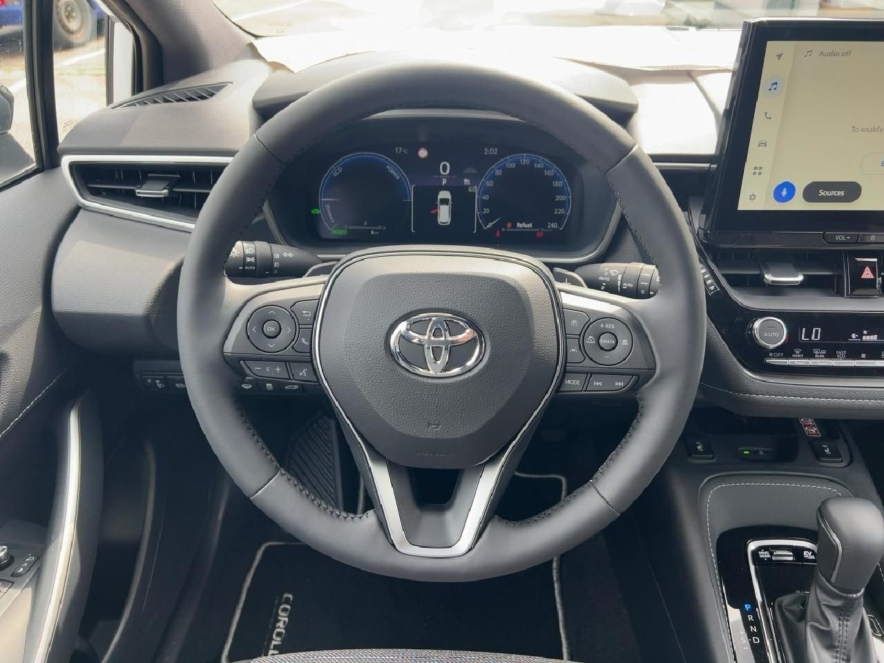 Fahrzeugabbildung Toyota Corolla TS 2,0 Hybrid Teamplayer + Technik-Paket
