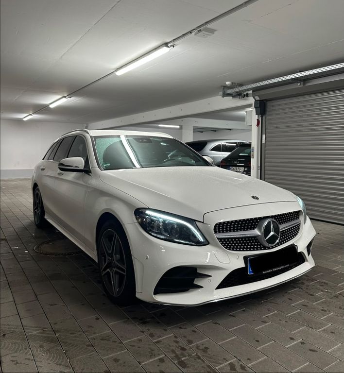 Image of Mercedes-Benz C 220