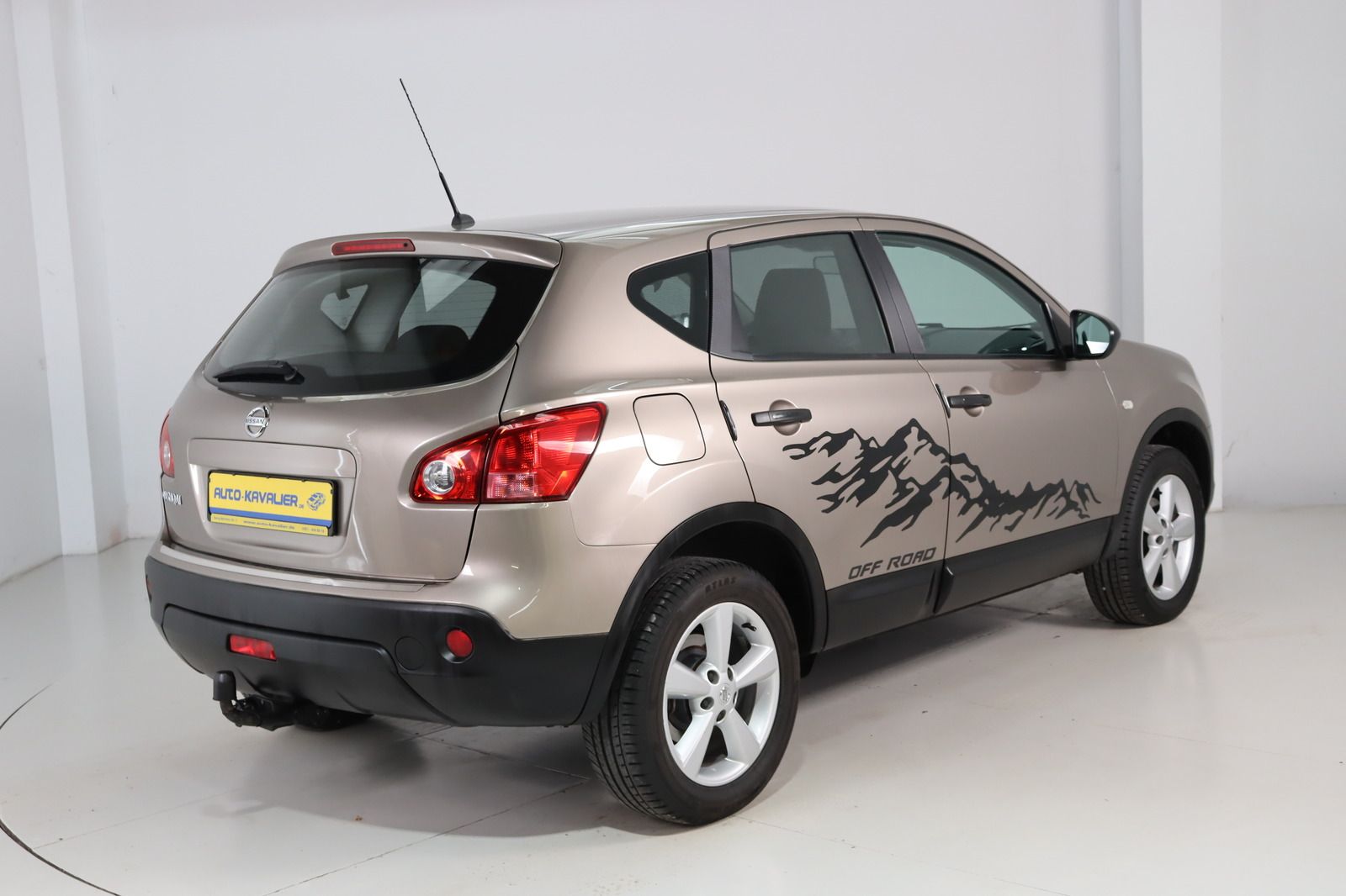 Fahrzeugabbildung Nissan Qashqai 2.0 Acenta 4X4 * AHK * LED *