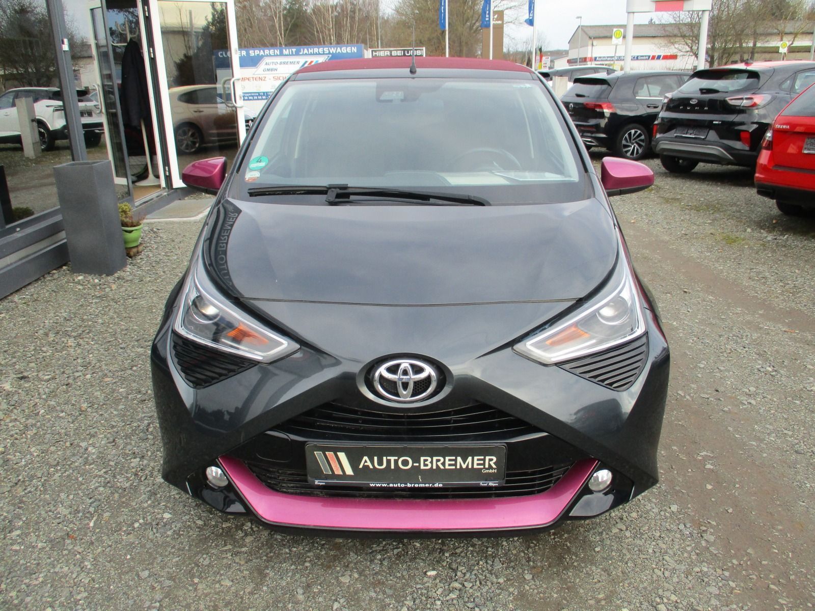 Fahrzeugabbildung Toyota Aygo 1.0 x-style  Faltdach