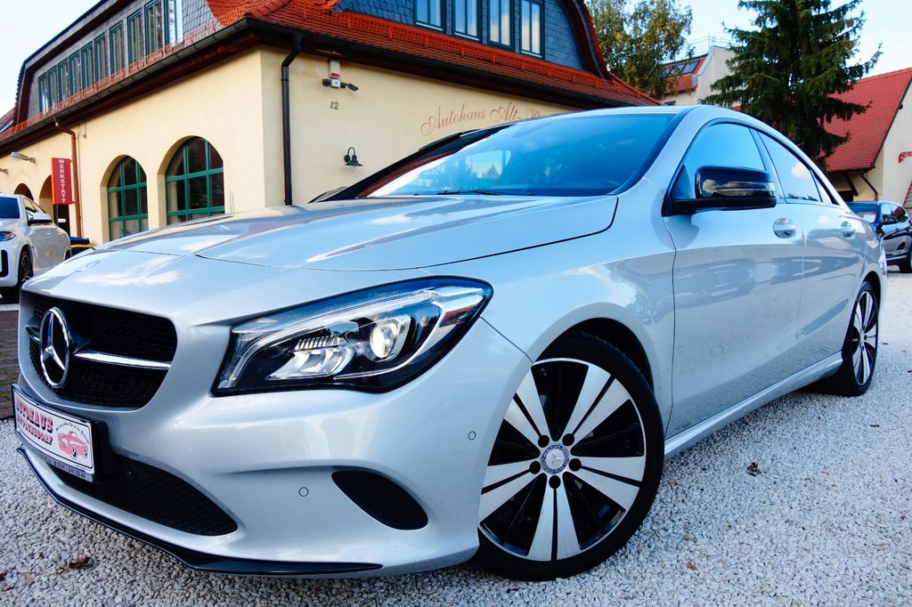 Mercedes-Benz CLA 220