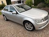 Mercedes-Benz C 180 CGI BlueEFFICIENCY Autom.  Kompressor - Mercedes-Benz C 180: Kompressor Blueefficiency