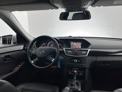 MERCEDES-BENZ E 200 CDI BlueEfficiency / 1.HD / GARANTIE / ILS