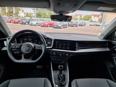 Fahrzeugabbildung Audi A1 Sportback 30 TFSI advanced LEDER VIRTUAL LED