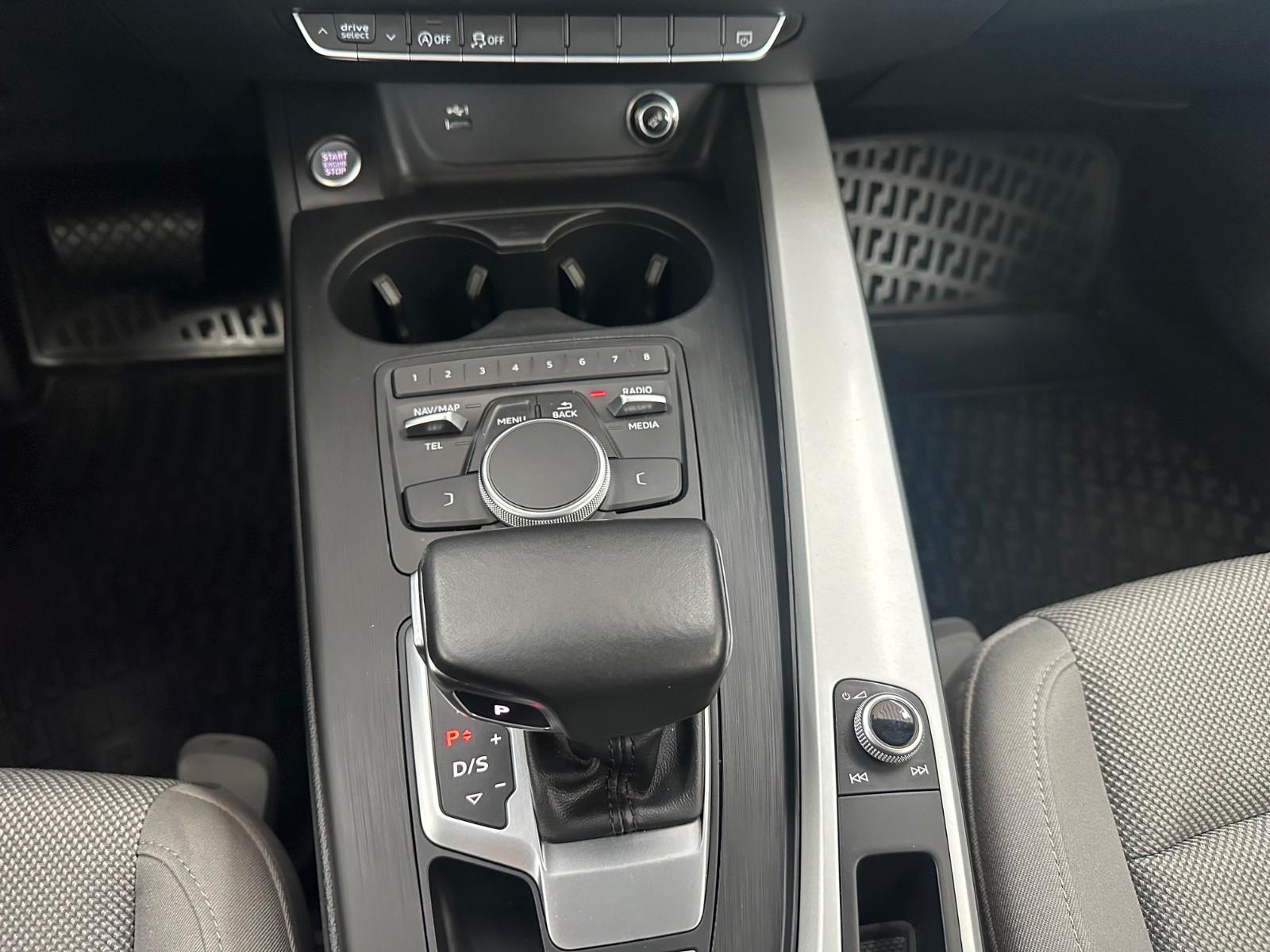 Audi A4 Avant*AHK*SHZ*NAVI*KLIMA*RDS*Standheizung*