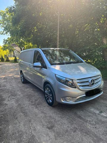 Mercedes-Benz Vito W447