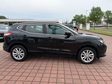 Nissan Qashqai - 4