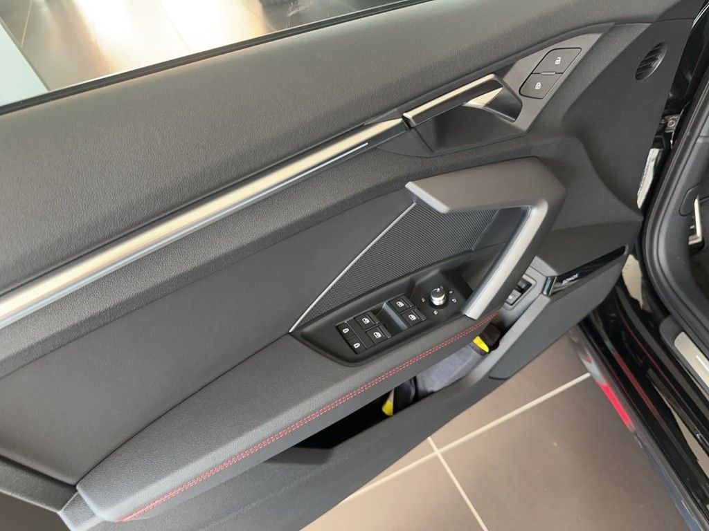 Audi A3 allstreet 35TFSI S tronic S line MATRIX NAV H foto 12