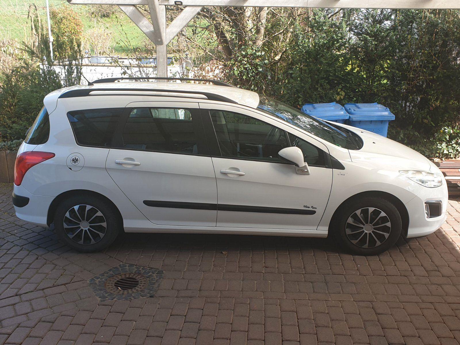 Peugeot 308 2012 — photo 12
