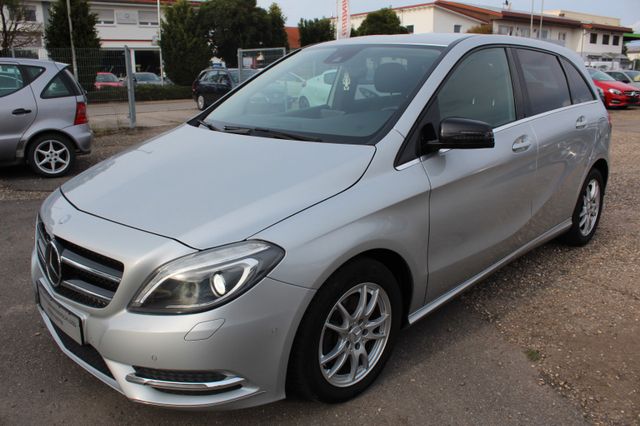 Mercedes-Benz B 200 CDI*AMG Edition 1*COMAND*CHROM*KAMERA*ALU*