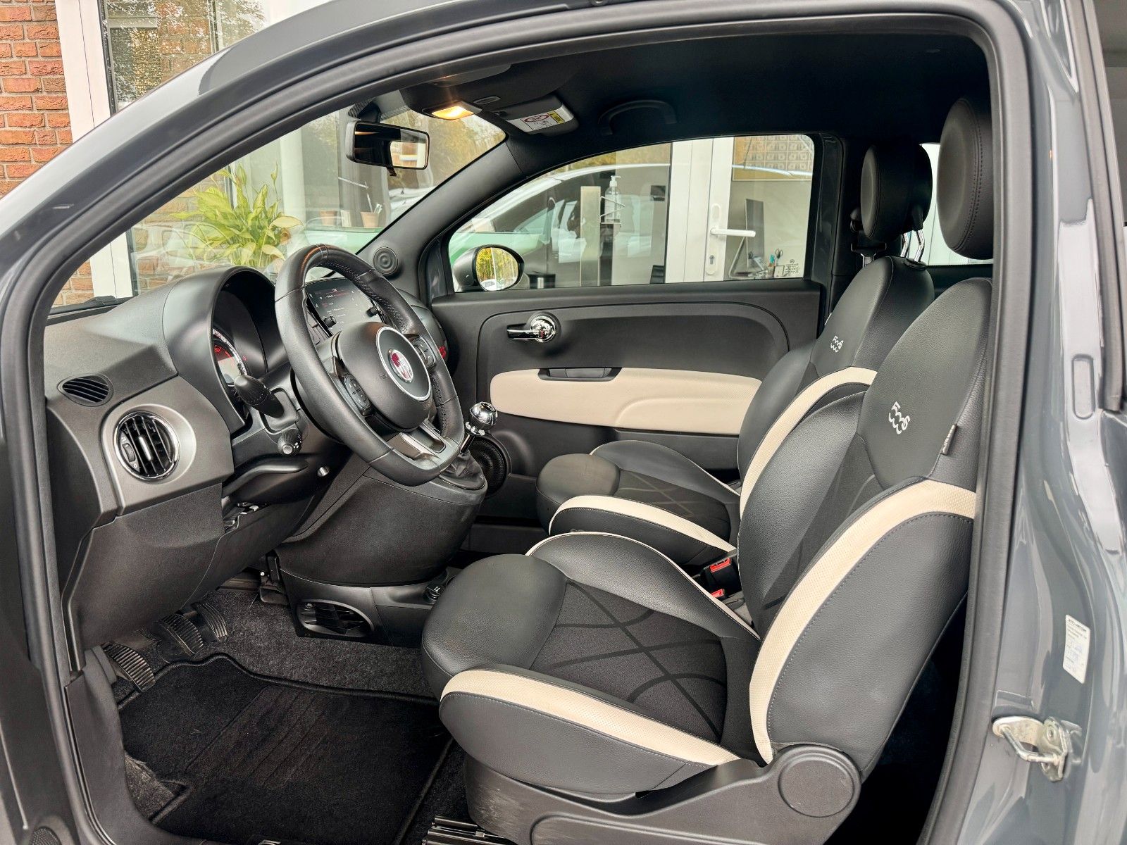 Fahrzeugabbildung Fiat 500 s Leder/Bluetooth/Sportpaket