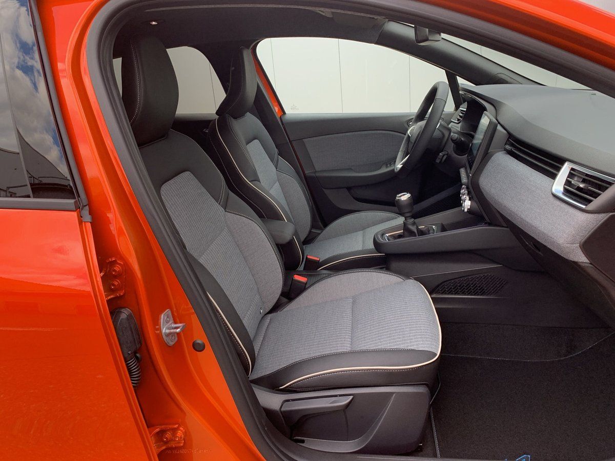 Renault Clio - Bild 25