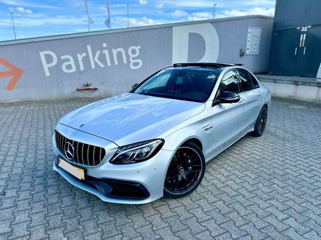 MERCEDES-BENZ C 63 AMG Mercedes-AMG C 63 Mercedes-AMG