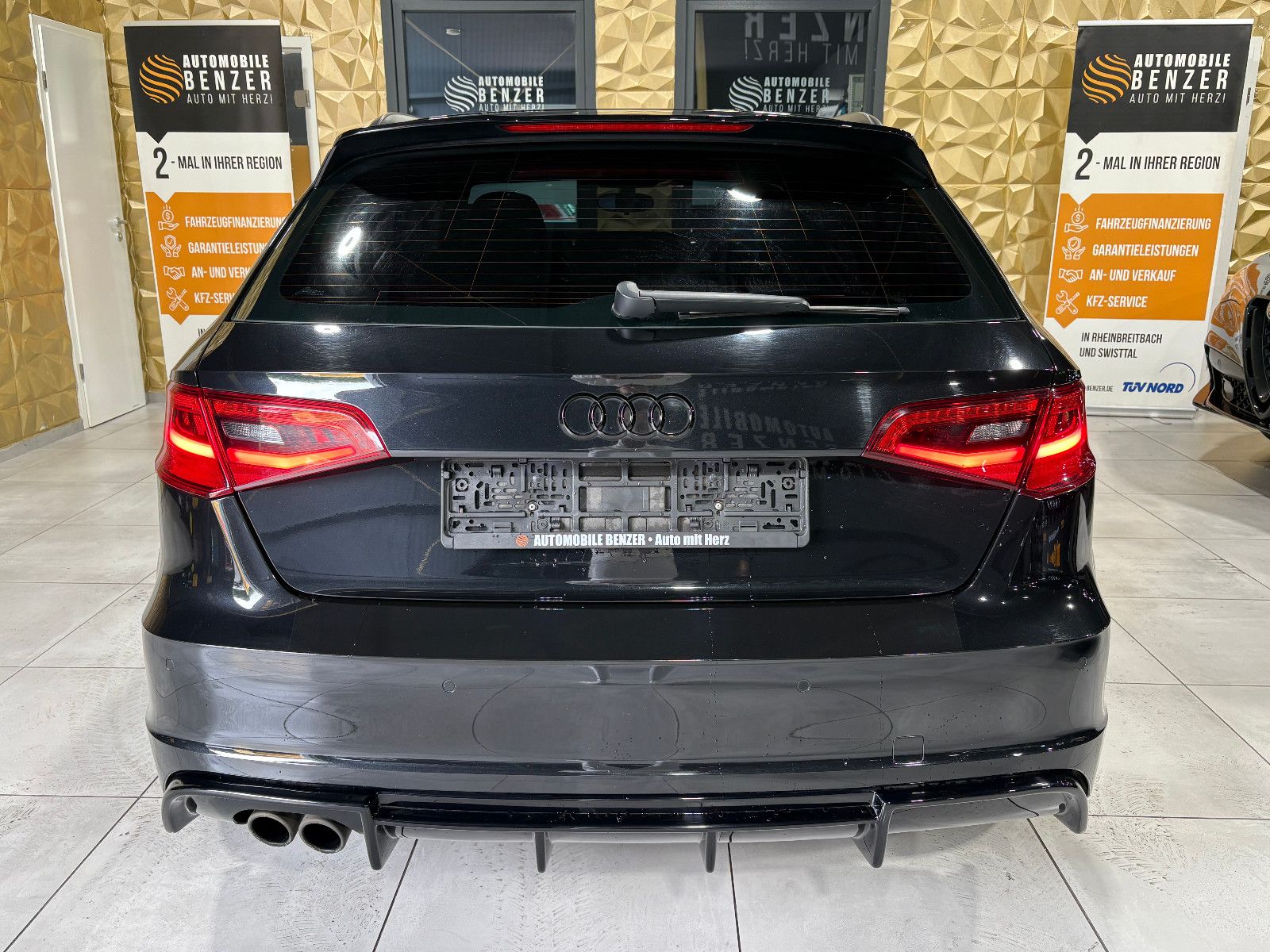 Fahrzeugabbildung Audi A3 Sportback S-line Sportpaket/PDC/SHZ/KLIMA/
