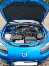 Mazda MX-5 Expression 2.0 MZR Expression - Mazda MX-5: Expression