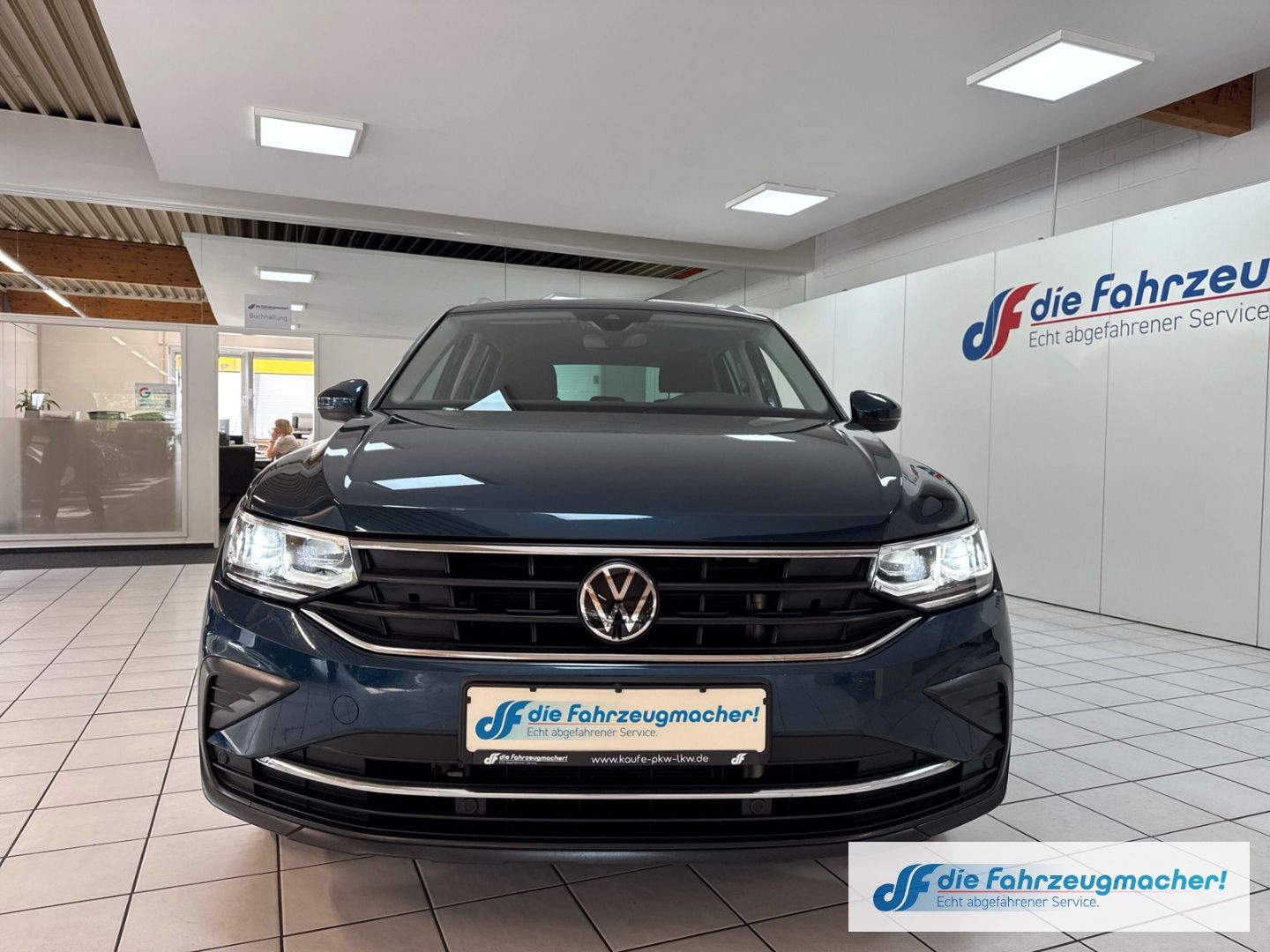 Fahrzeugabbildung Volkswagen Tiguan Active eHybrid Navi Digitales Cockpit 360