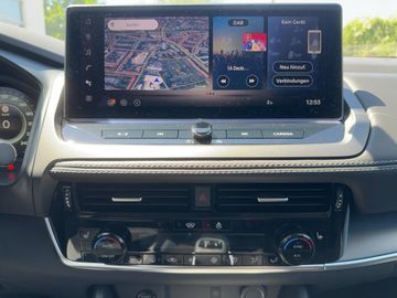 Nissan Qashqai 1.3 DIG-T N-CONNECTA 158PS NAVILED