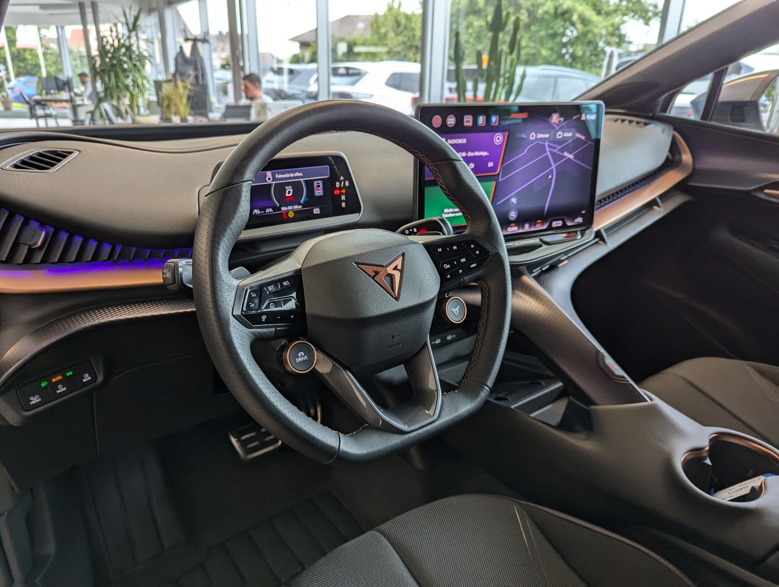 CUPRA Tavascan 210 kW Endura Drive-Pack 82kwh Navi-15" - Image 21