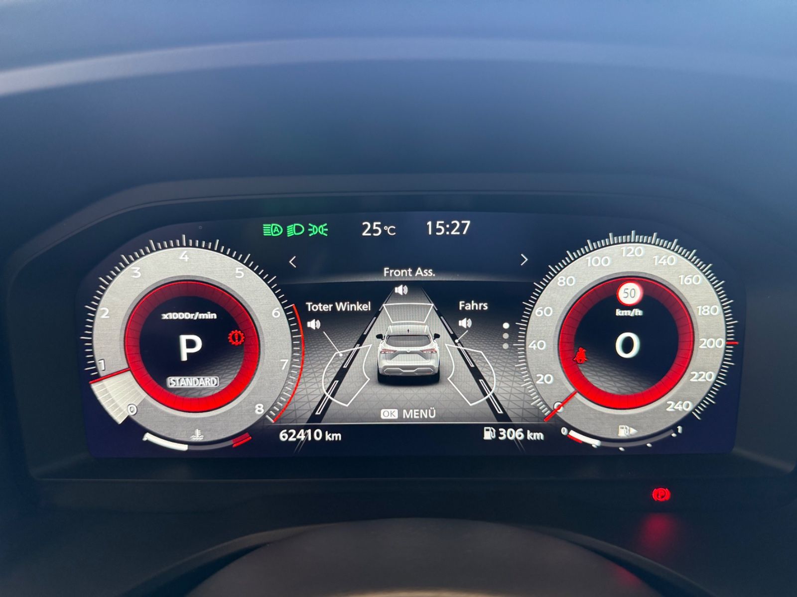 Fahrzeugabbildung Nissan Qashqai Tekna MHEV; Autom.,HUD,Teilleder,AHK