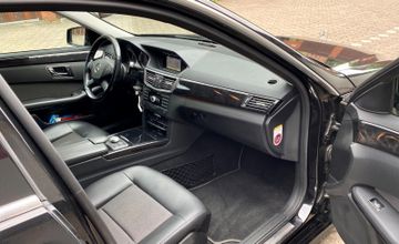 Mercedes E 300 - 7