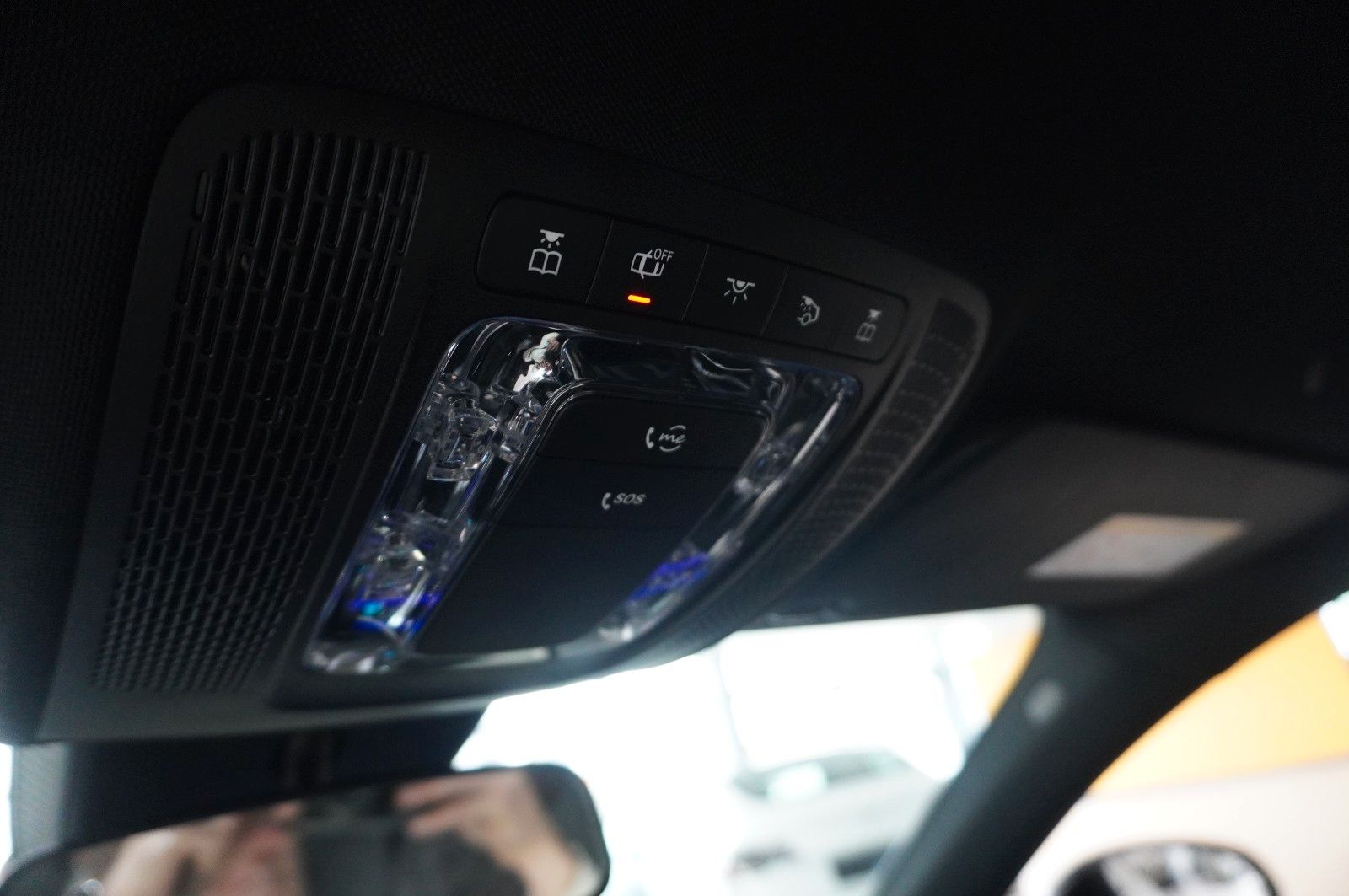 Fahrzeugabbildung Mercedes-Benz A 180 AMG LINE 7G-DCT NAVI/LED/VIRT./KAMERA/DAB+
